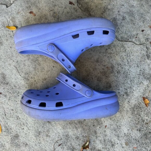 Classic Crocs Cutie Clog, Junior 4 - Picture 3 of 7
